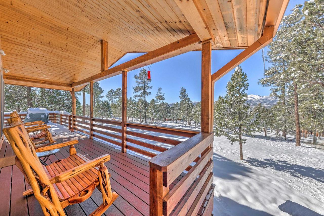 Spacious Ruidoso Home With Hot Tub And Fireplaces Exterior photo