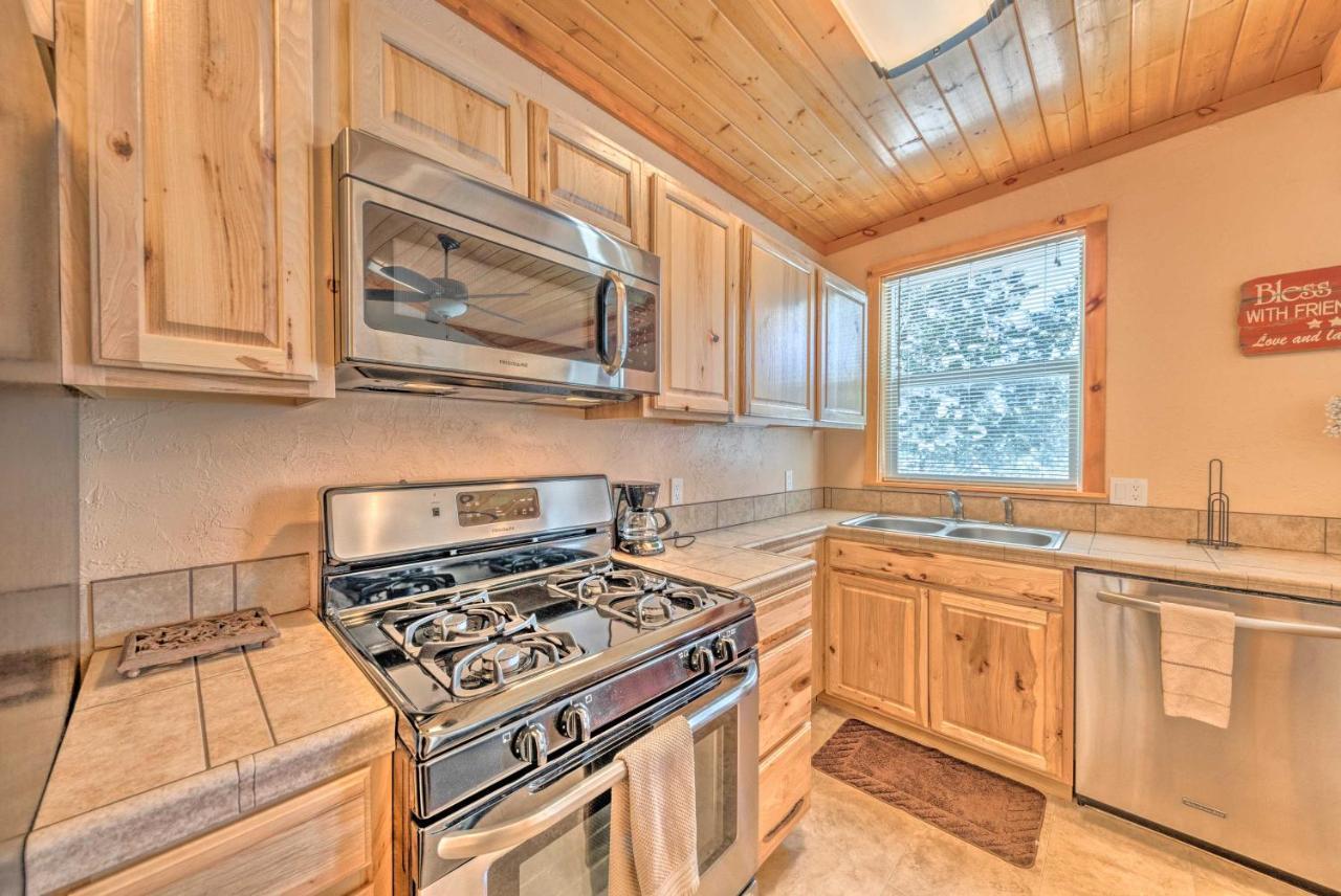 Spacious Ruidoso Home With Hot Tub And Fireplaces Exterior photo