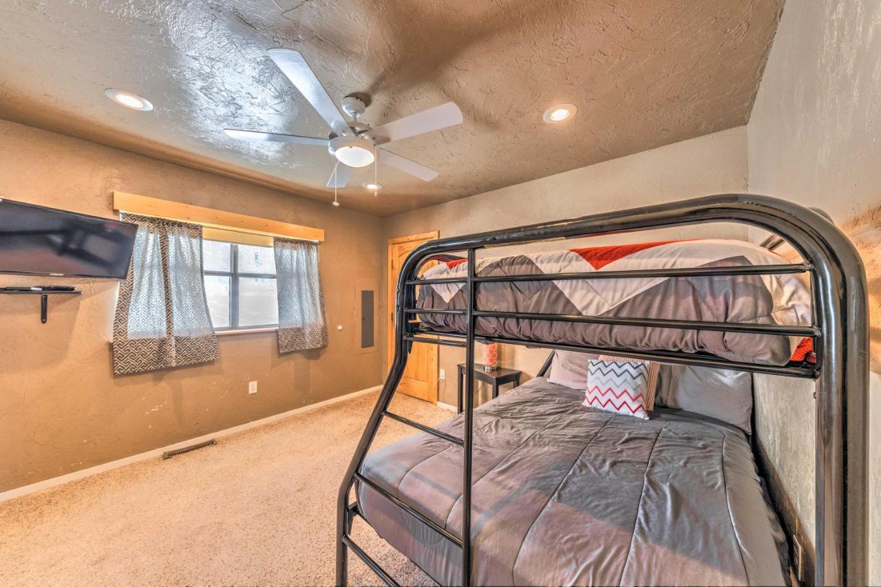 Spacious Ruidoso Home With Hot Tub And Fireplaces Exterior photo
